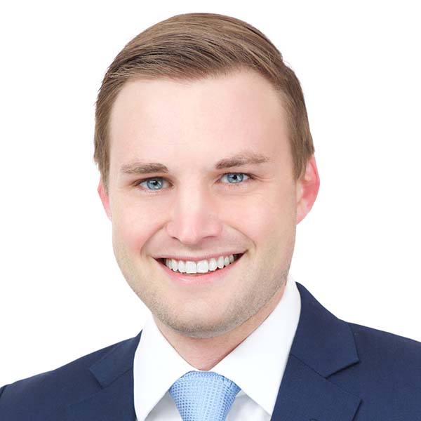 Headshot of Graham Thomas